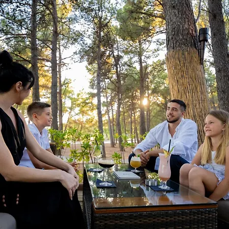 Bluesun Village Bonaca - Full Board 4* Bol