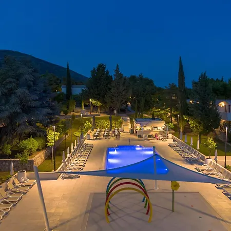 Bluesun Village Bonaca - Full Board Hotel Bol
