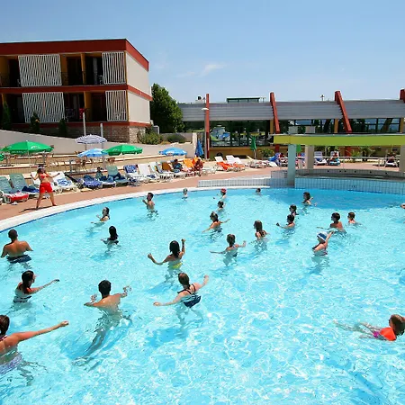 Bluesun Village Bonaca - Full Board Hotel Bol