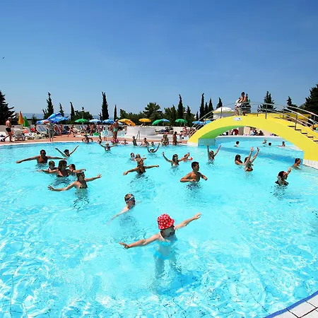 Szálloda Bluesun Village Bonaca - Full Board Bol